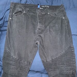 Divided Black Skinny Jeans